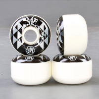 Bones - Spf P2 Wheels Fireball 54mm Skateboard hjul
