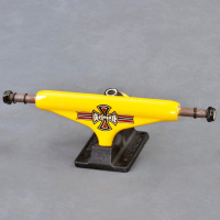 Independent - Stage 10 139" skateboard truckar