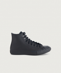 Converse - Sneakers CTAS Winter Hi från Converse är en vattenavvisande och varmfodrad version av den klassiska modellen, som håller dig torr och varm i blött och kallt väder. Av vattenavvisande skinn. Plösen är hel över foten så väta hålls ute. Mjukstoppad och varmf