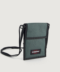 Eastpak - Axelremsväska från Eastpak i canvas. Väskan har en tygpatch med en logotyp och ett fack som stängs med hjälp av en dragkedja. Axelbandet har en justerbar längd.- Bredd : ca 13 cm- Längd : ca 18 cm- Djup : ca 1 cm