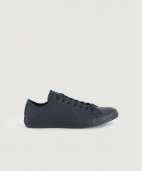 Converse - Sneakers från Converse i läder. Skorna har en patch på plösen med en logotyp som är ton i ton. Sulan är i gummi och tåkappan är gummerad.