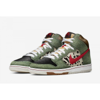 Nike - SB Dunk High Dog Walker