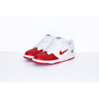 Nike - SB Dunk Low x Supreme Red-White