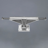 Venture - Polished Hi 5.25 Skateboard Truckar