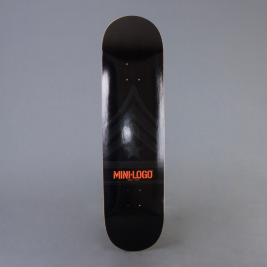 Mini Logo Black 8,25 x 31 skateboard