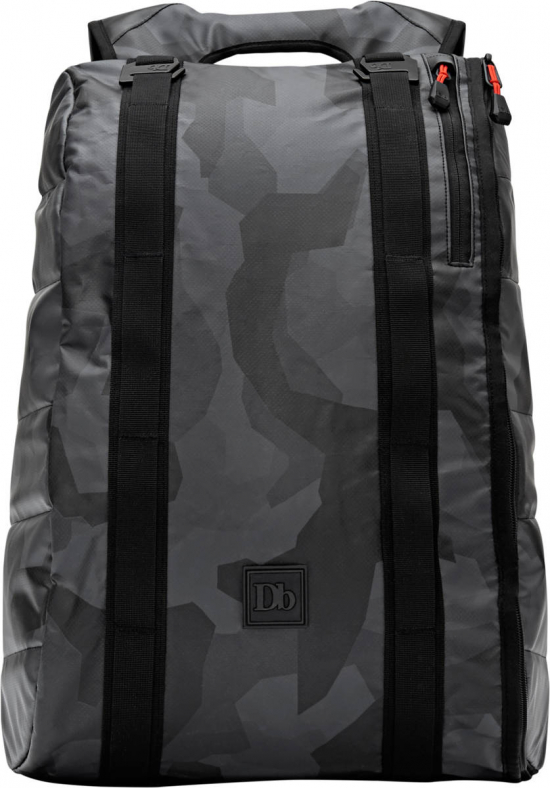 Douchebags The Base 15L LTD Black Camo Ryggsäck