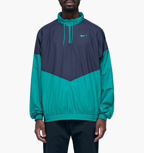 Nike Sheild Seasonal Jacket