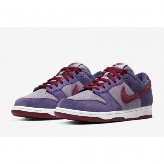 Nike SB Dunk Low Plum