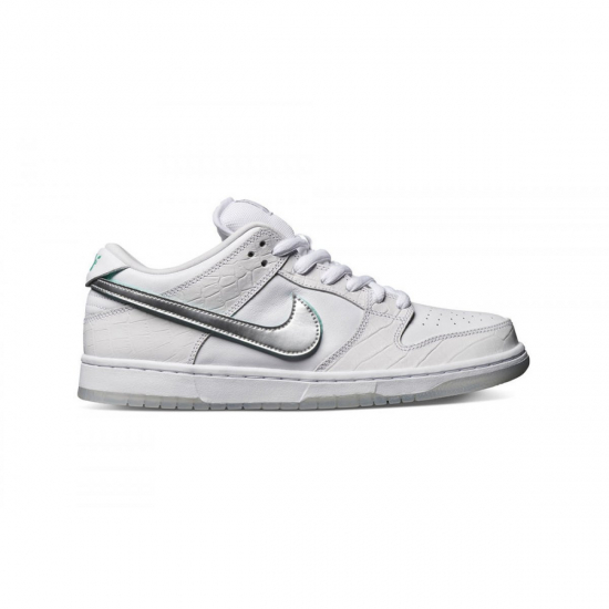 Nike SB Dunk Low x Diamond Supply Co. "White"